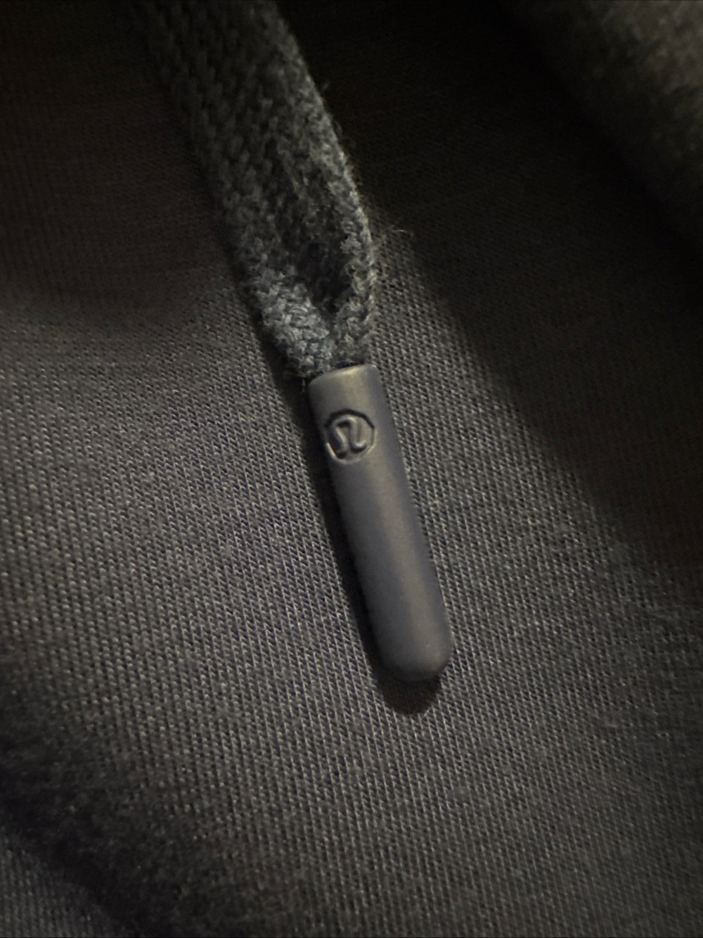 lululemon athletica Women’s Blue City Sleek Pullover Hoodie - Picture 5 of 7